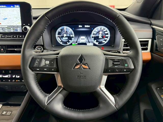 三菱 アウトランダーPHEVの画像14