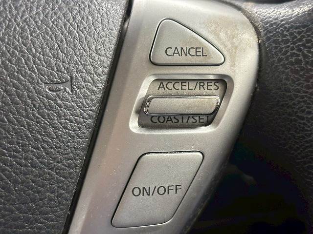 セレナハイブリッドハイウェイスター S-HYBRID アドバンスドセーフティパッケージ 内装他