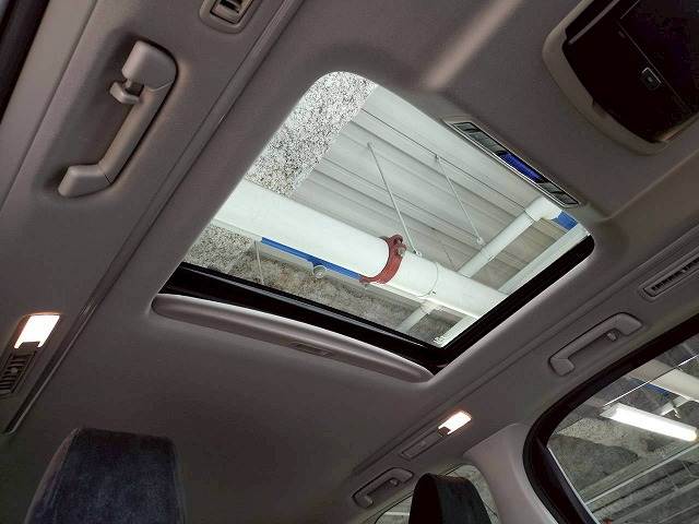 ヴェルファイアZ“A エディション” 内装他