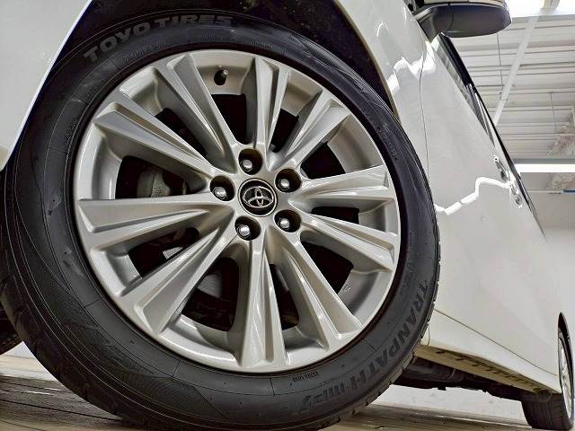 トヨタ ヴェルファイアの画像12