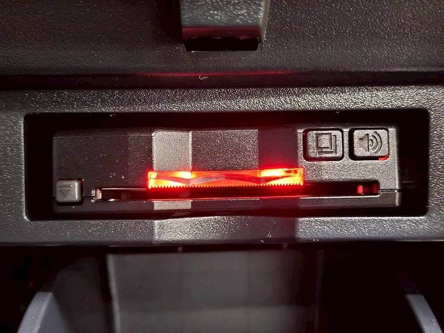 トヨタ ヴェルファイアの画像13