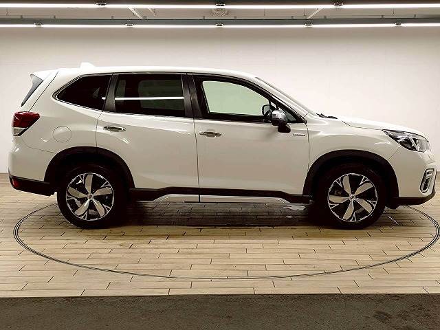 スバル フォレスターの画像18