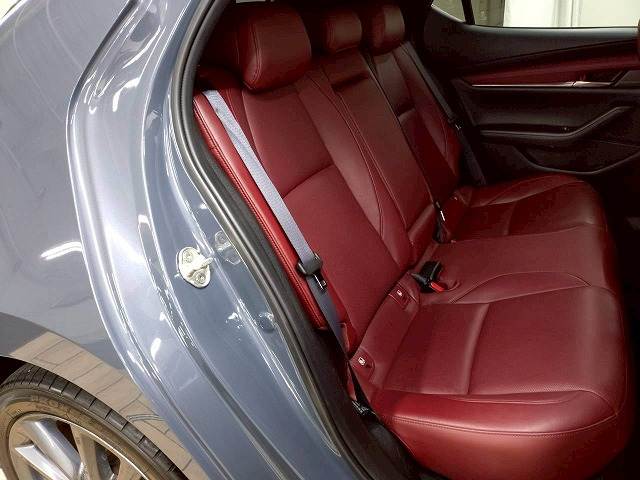 マツダ MAZDA3 FASTBACKの画像12