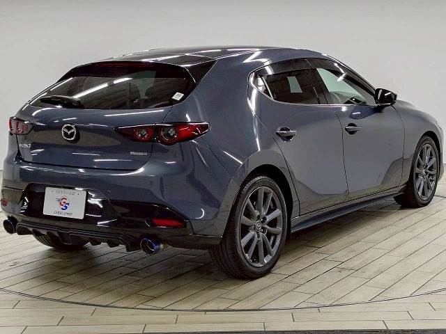 マツダ MAZDA3 FASTBACKの画像16