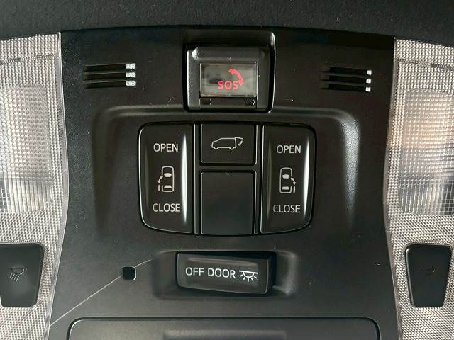 トヨタ アルファードの画像8