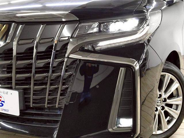 トヨタ アルファードの画像11