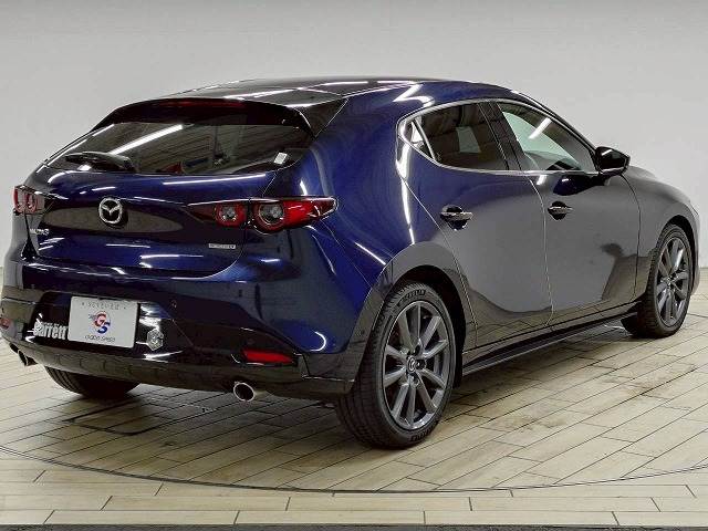 マツダ MAZDA3 FASTBACKの画像16
