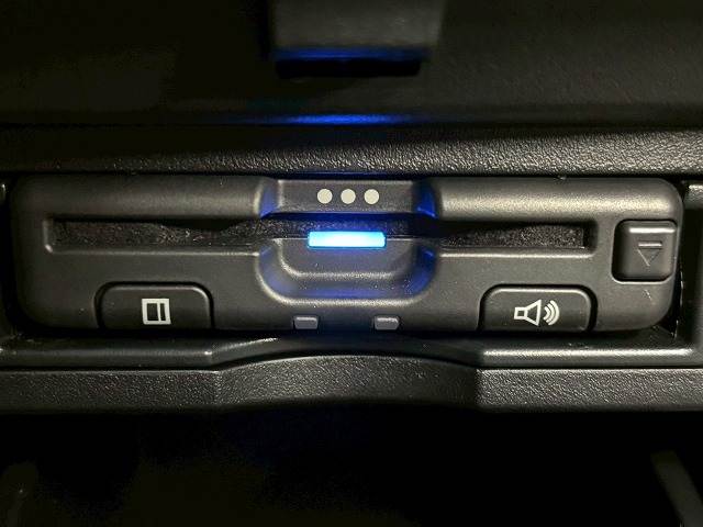 トヨタ アルファードの画像13