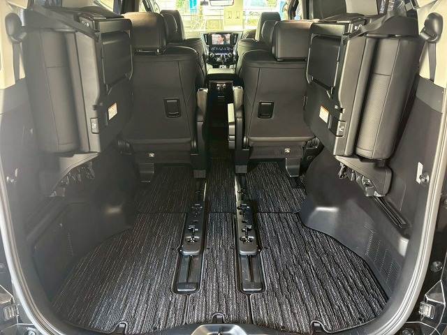 トヨタ アルファードの画像20