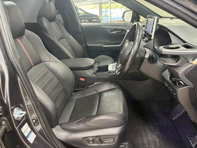 トヨタ RAV4 PHVの画像9