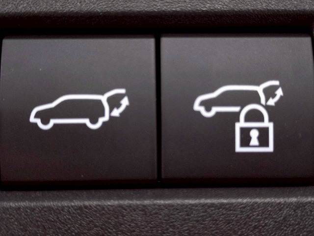 クラウンスポーツSPORT Z(HEV) 内装他