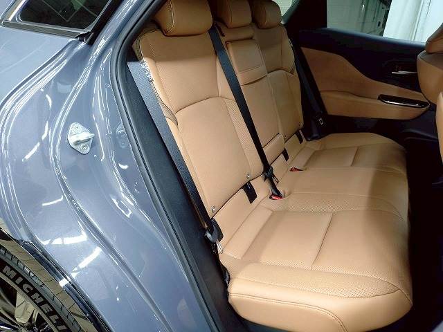 トヨタ クラウンスポーツの画像10