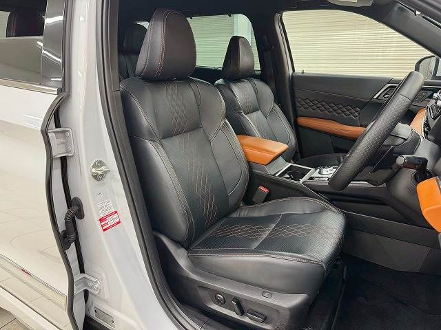 三菱 アウトランダーPHEVの画像8