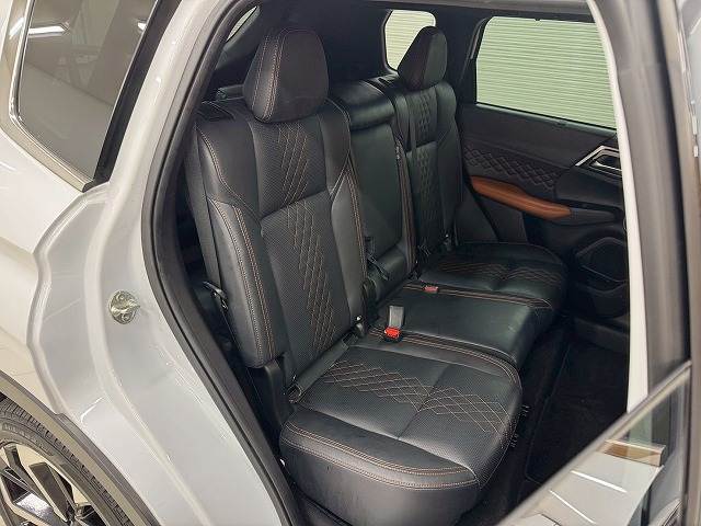 三菱 アウトランダーPHEVの画像9