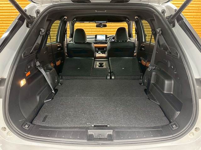 三菱 アウトランダーPHEVの画像20