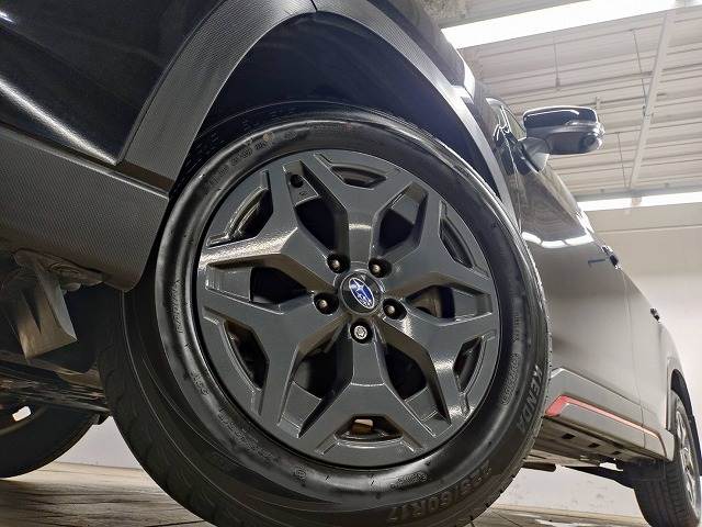 スバル フォレスターの画像12