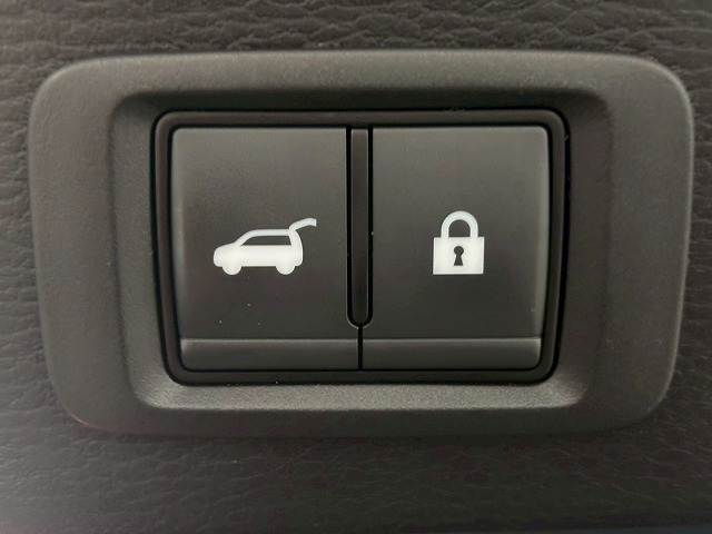 アウトランダーPHEVP 内装他