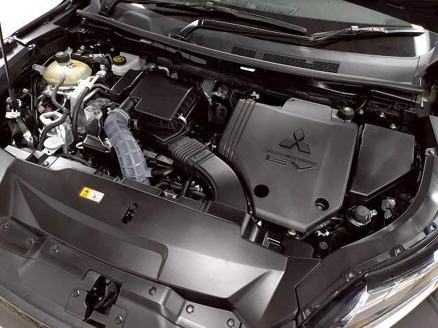 三菱 アウトランダーPHEVの画像15