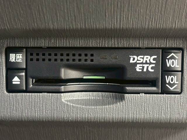 トヨタ&nbsp;プリウスαの画像12