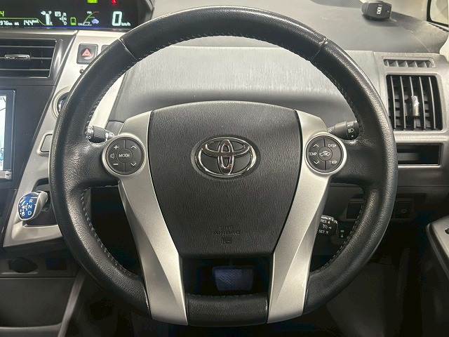 トヨタ&nbsp;プリウスαの画像13