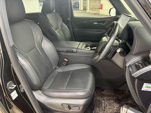 トヨタ ヴェルファイアハイブリッドの画像10