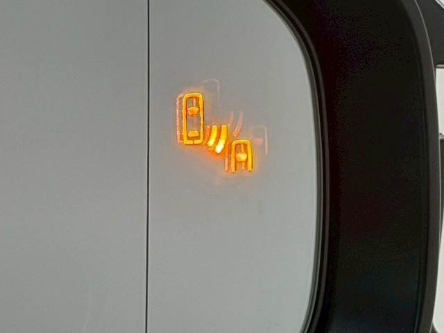 クラウンスポーツSPORT Z (HEV) 内装他