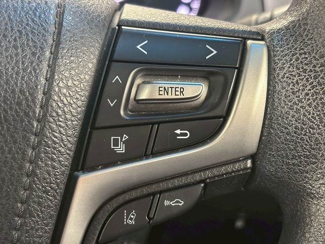 トヨタ ランドクルーザープラドの画像6