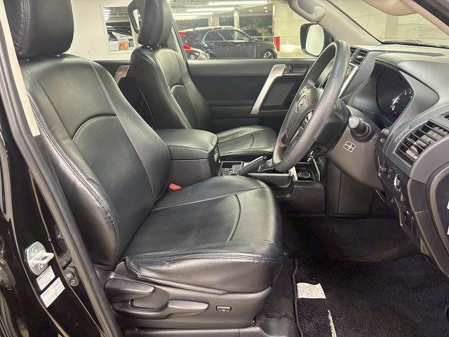 トヨタ ランドクルーザープラドの画像9