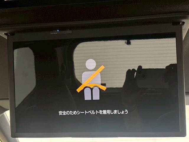 トヨタ ヴォクシーハイブリッドの画像7