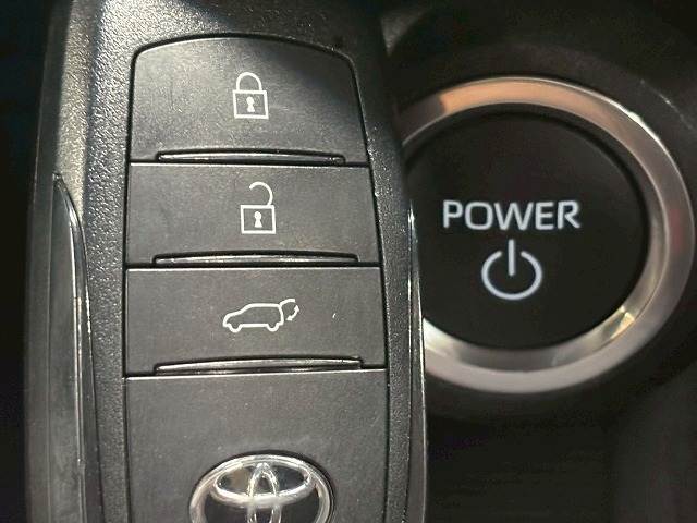 トヨタ ハリアーハイブリッドの画像16