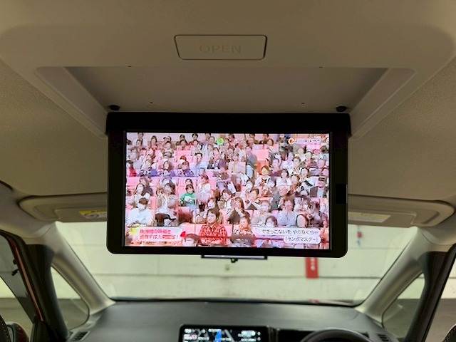 セレナe-POWER ハイウェイスターV 内装他