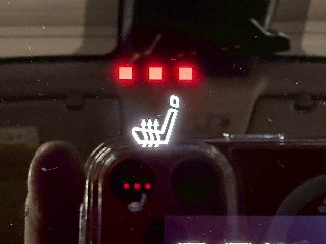 セレナe-POWER ハイウェイスターV 内装他