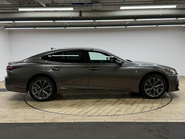 レクサス LSの画像18