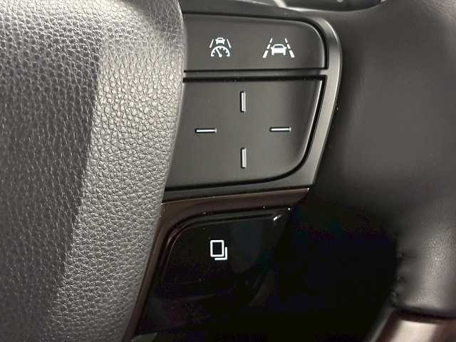 トヨタ アルファードハイブリッドの画像9