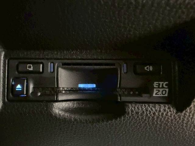 トヨタ ヴォクシーの画像13