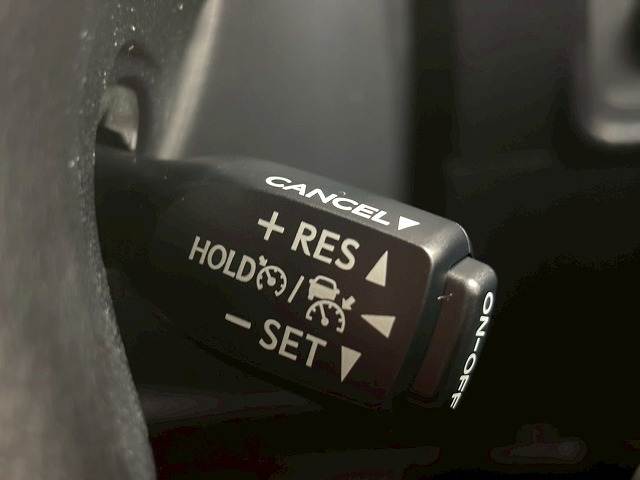 ランドクルーザープラドTX“Lパッケージ・70th ANNIVERSARY LIMITED” 内装他