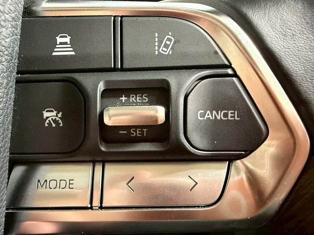 トヨタ ランドクルーザー300系の画像7