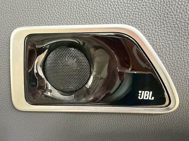 トヨタ ランドクルーザー300系の画像8