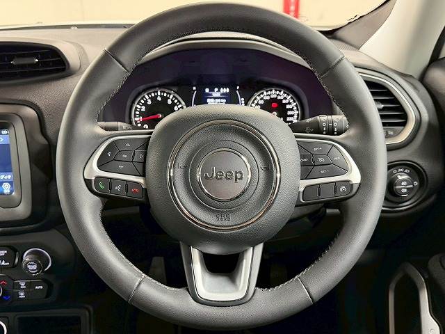 クライスラー JEEP Renegadeの画像13