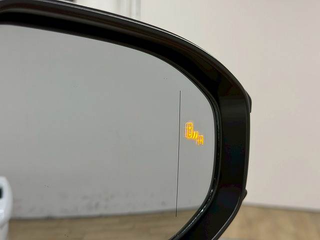 トヨタ クラウンクロスオーバーの画像8