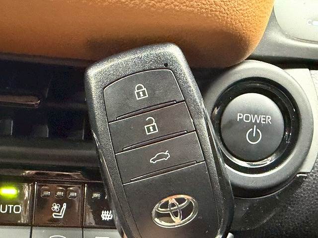 トヨタ クラウンクロスオーバーの画像16