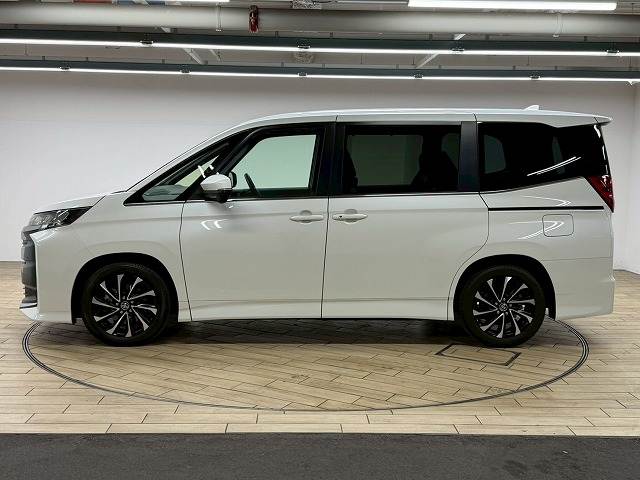 トヨタ&nbsp;ノアの画像18