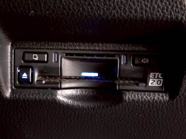 トヨタ ヴォクシーの画像13