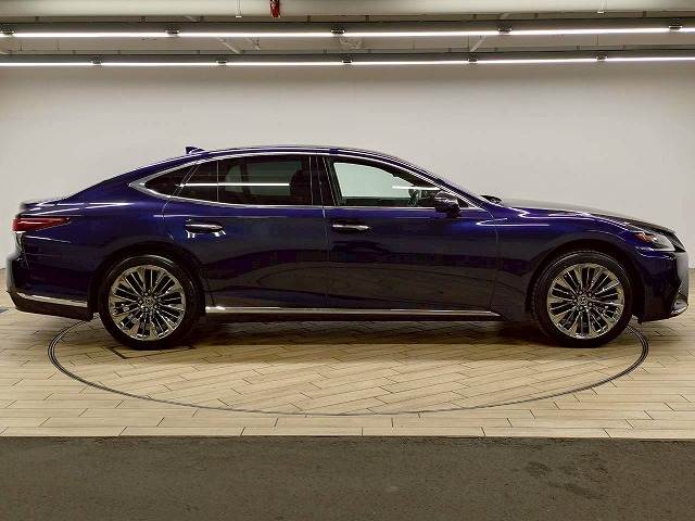 レクサス LSの画像18