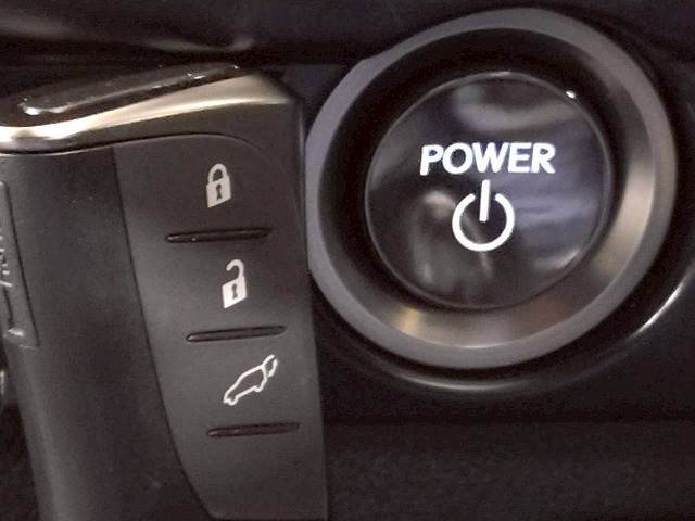 レクサス UXの画像16