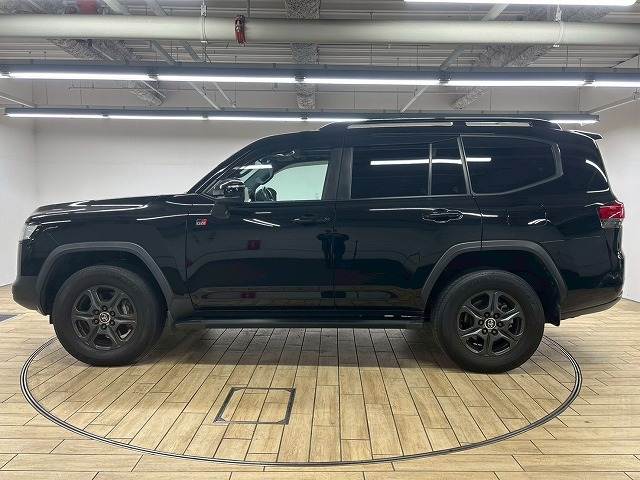 トヨタ ランドクルーザー300系の画像18