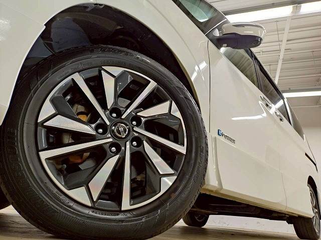 日産 セレナの画像11