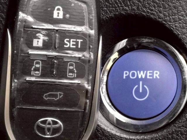 トヨタ アルファードハイブリッドの画像16