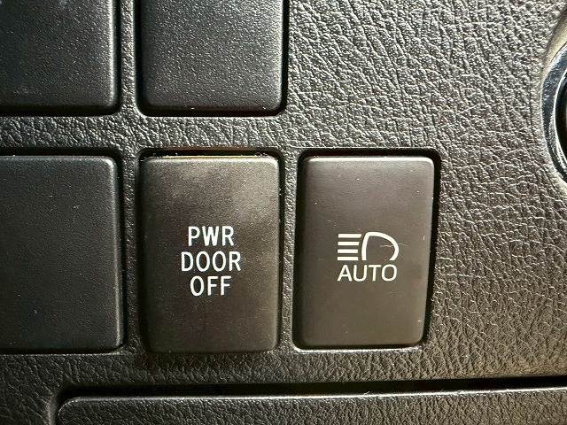 トヨタ ヴェルファイアの画像7