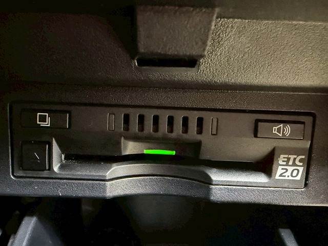 トヨタ ヴェルファイアの画像13